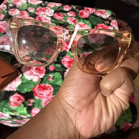 Missoni Tan Sunglasses with Case - Picture 6 of 8